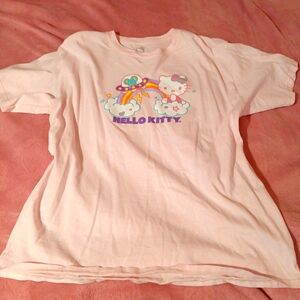Hello Kitty tee in L